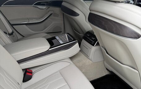Audi A8, 2019 год, 6 900 000 рублей, 18 фотография