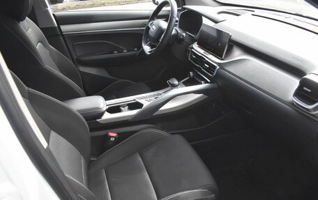 Geely Coolray I, 2022 год, 1 750 000 рублей, 10 фотография
