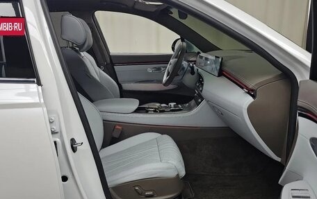 Genesis GV70, 2025 год, 7 850 077 рублей, 13 фотография