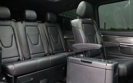 Mercedes-Benz V-Класс, 2019 год, 5 090 000 рублей, 12 фотография