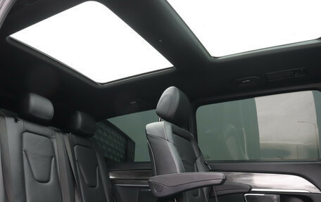 Mercedes-Benz V-Класс, 2019 год, 5 090 000 рублей, 11 фотография