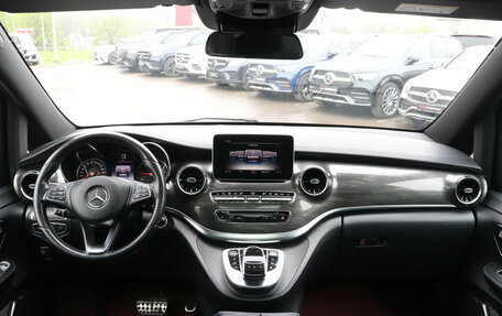Mercedes-Benz V-Класс, 2019 год, 5 090 000 рублей, 14 фотография