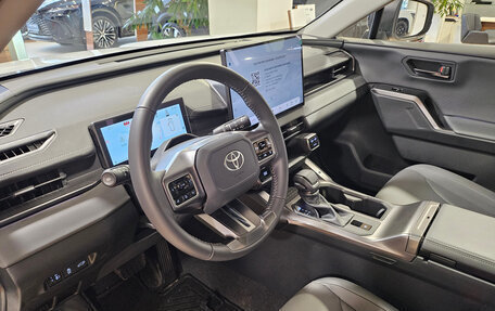 Toyota RAV4, 2026 год, 4 460 000 рублей, 14 фотография