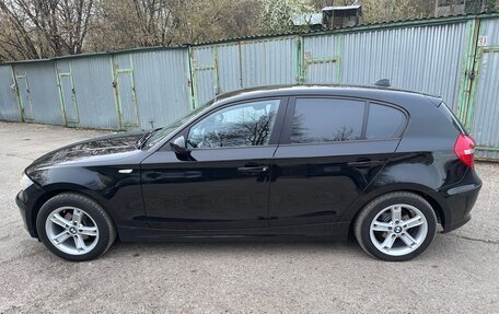 BMW 1 серия, 2009 год, 990 000 рублей, 8 фотография