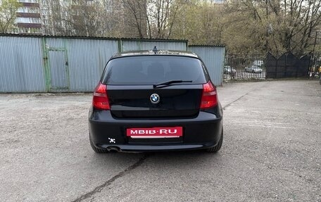 BMW 1 серия, 2009 год, 990 000 рублей, 6 фотография