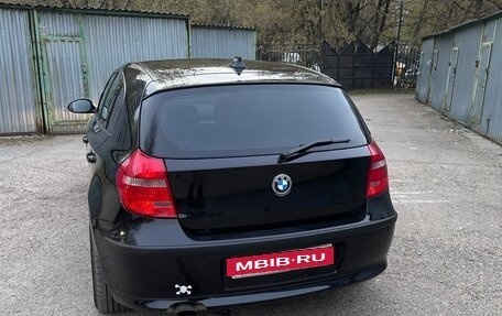 BMW 1 серия, 2009 год, 990 000 рублей, 10 фотография
