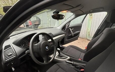 BMW 1 серия, 2009 год, 990 000 рублей, 15 фотография
