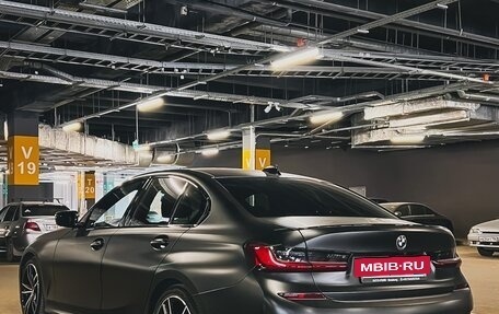 BMW 3 серия, 2019 год, 5 500 000 рублей, 18 фотография