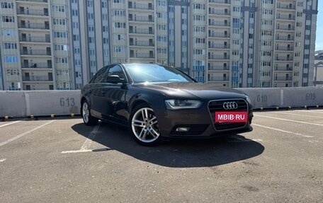 Audi A4, 2012 год, 1 090 000 рублей, 3 фотография