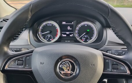 Skoda Rapid I, 2018 год, 1 400 000 рублей, 12 фотография