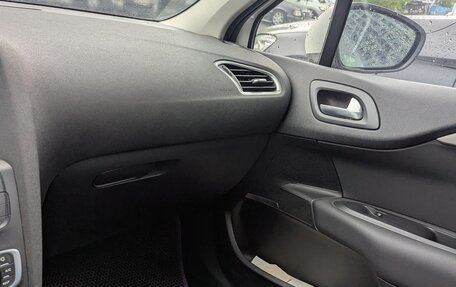 Citroen C4 II рестайлинг, 2011 год, 299 999 рублей, 12 фотография