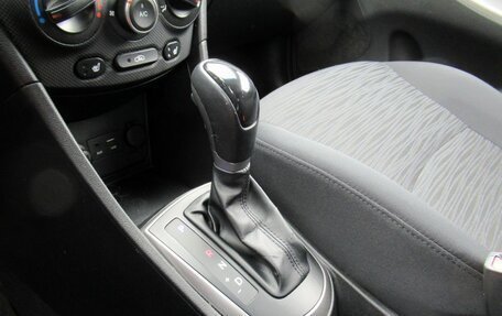 Hyundai Solaris II рестайлинг, 2014 год, 930 000 рублей, 18 фотография