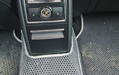 Skoda Superb III рестайлинг, 2012 год, 1 100 000 рублей, 12 фотография