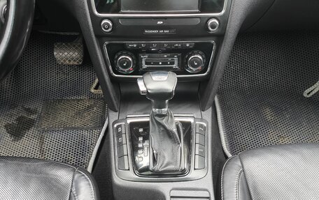 Skoda Superb III рестайлинг, 2012 год, 1 100 000 рублей, 28 фотография