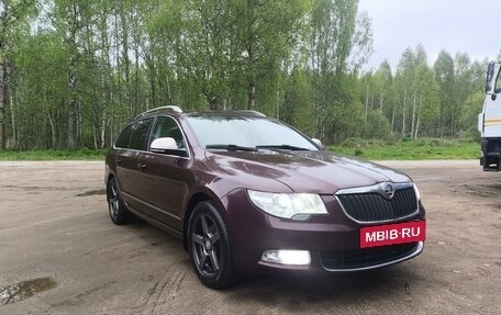 Skoda Superb III рестайлинг, 2012 год, 1 100 000 рублей, 9 фотография