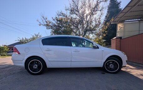 Opel Astra H, 2014 год, 650 000 рублей, 3 фотография