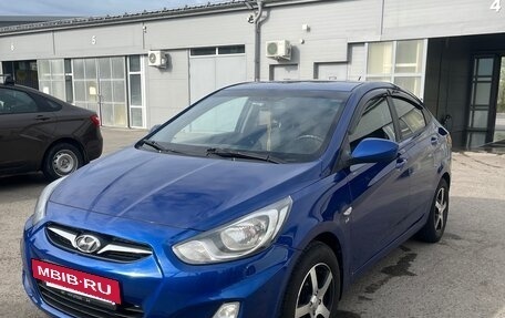 Hyundai Solaris II рестайлинг, 2012 год, 630 000 рублей, 2 фотография