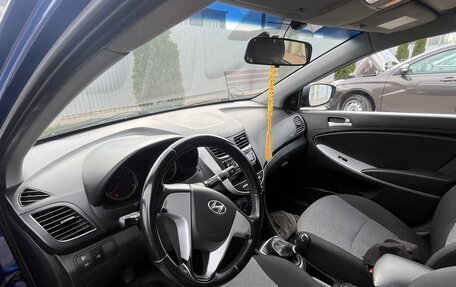 Hyundai Solaris II рестайлинг, 2012 год, 630 000 рублей, 6 фотография