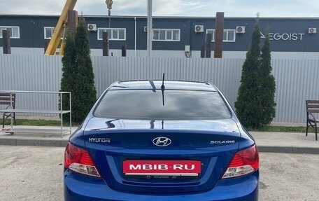 Hyundai Solaris II рестайлинг, 2012 год, 630 000 рублей, 4 фотография