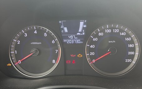 Hyundai Solaris II рестайлинг, 2012 год, 630 000 рублей, 7 фотография
