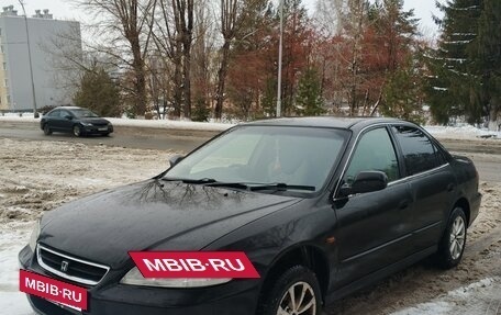 Honda Accord VII рестайлинг, 2000 год, 300 000 рублей, 3 фотография