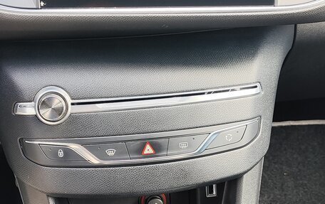 Peugeot 308 II, 2014 год, 999 999 рублей, 8 фотография