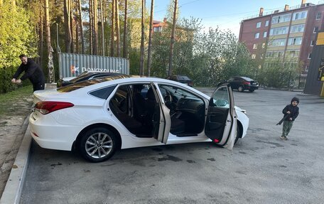 Hyundai i40 I рестайлинг, 2015 год, 1 250 000 рублей, 11 фотография