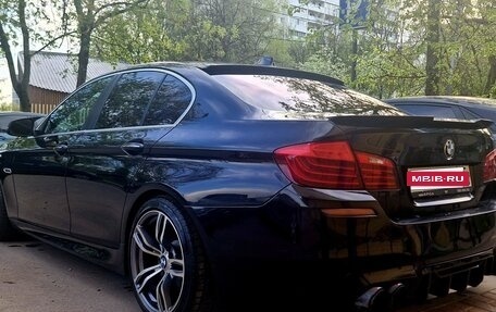 BMW 5 серия, 2014 год, 2 350 000 рублей, 3 фотография