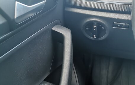 Volkswagen Polo VI (EU Market), 2020 год, 1 100 000 рублей, 14 фотография
