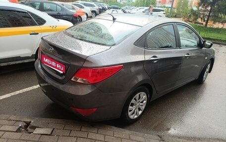 Hyundai Solaris II рестайлинг, 2016 год, 600 000 рублей, 6 фотография
