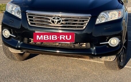 Toyota RAV4, 2011 год, 1 570 000 рублей, 2 фотография