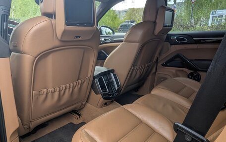 Porsche Cayenne III, 2011 год, 1 620 000 рублей, 9 фотография