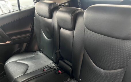 Toyota RAV4, 2006 год, 1 095 000 рублей, 10 фотография