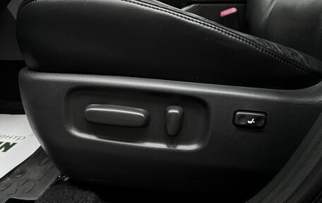 Toyota RAV4, 2006 год, 1 095 000 рублей, 17 фотография