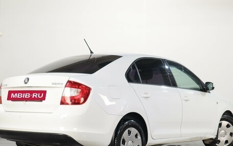 Skoda Rapid I, 2014 год, 899 000 рублей, 7 фотография