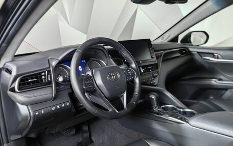 Toyota Camry, 2022 год, 3 170 000 рублей, 7 фотография