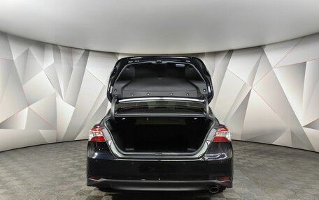 Toyota Camry, 2022 год, 3 170 000 рублей, 15 фотография