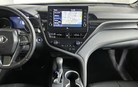 Toyota Camry, 2022 год, 3 170 000 рублей, 17 фотография