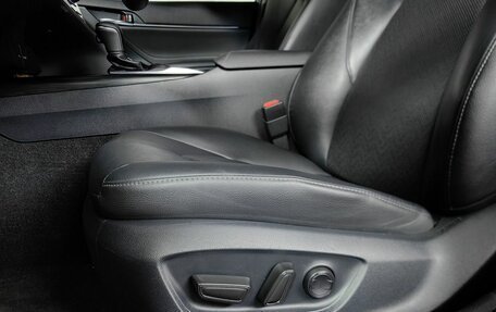 Toyota Camry, 2022 год, 3 170 000 рублей, 21 фотография