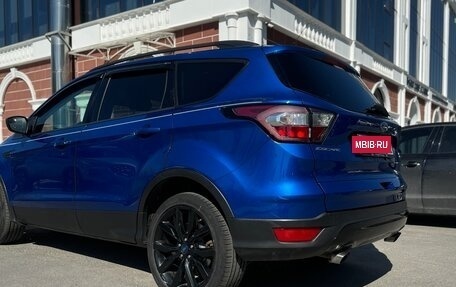 Ford Escape III, 2018 год, 1 350 000 рублей, 4 фотография