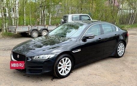Jaguar XE I рестайлинг, 2016 год, 1 580 000 рублей, 3 фотография