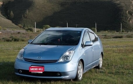 Toyota Prius, 2008 год, 930 000 рублей, 2 фотография
