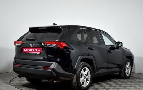 Toyota RAV4, 2022 год, 3 150 000 рублей, 5 фотография