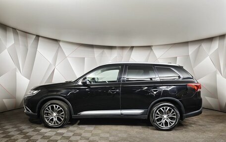Mitsubishi Outlander III рестайлинг 3, 2018 год, 1 947 000 рублей, 5 фотография