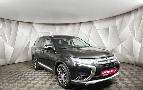 Mitsubishi Outlander III рестайлинг 3, 2018 год, 1 947 000 рублей, 3 фотография