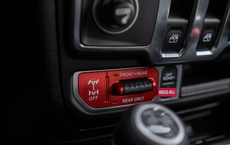 Jeep Wrangler, 2020 год, 5 650 000 рублей, 26 фотография