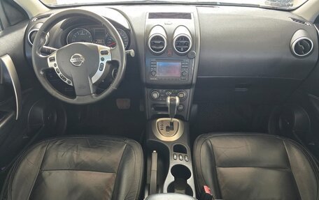 Nissan Qashqai, 2010 год, 870 000 рублей, 10 фотография