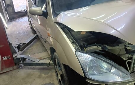 Ford Focus IV, 2001 год, 100 000 рублей, 2 фотография