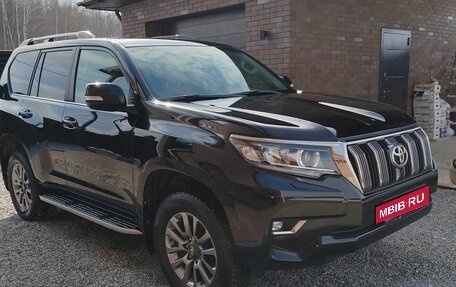 Toyota Land Cruiser Prado 150 рестайлинг 2, 2018 год, 5 490 000 рублей, 10 фотография