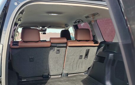 Toyota Land Cruiser Prado 150 рестайлинг 2, 2018 год, 5 490 000 рублей, 15 фотография
